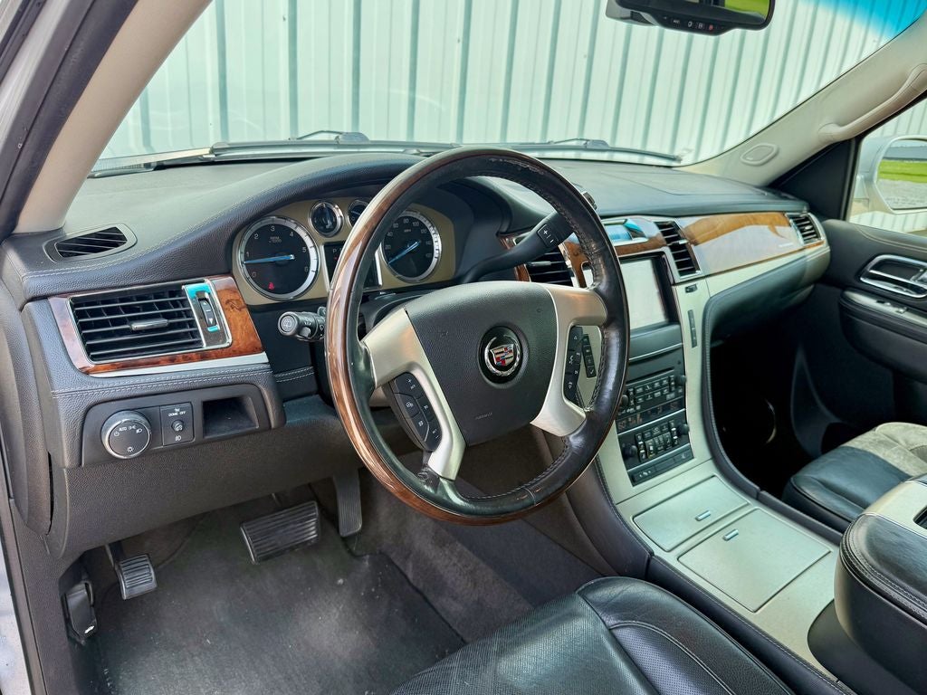 2013 Cadillac Escalade ESV Platinum Edition
