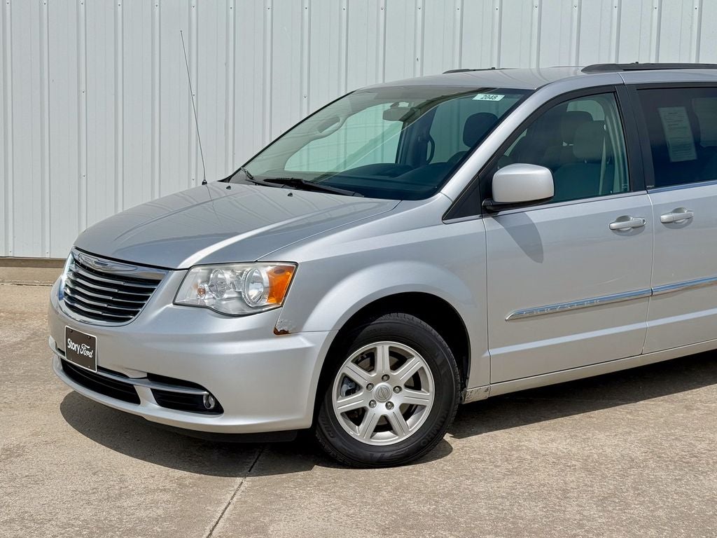Used 2012 Chrysler Town & Country Touring with VIN 2C4RC1BG0CR116873 for sale in Story City, IA