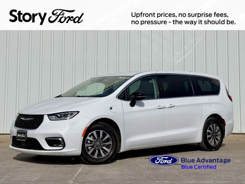 2024 Chrysler Pacifica Hybrid Select