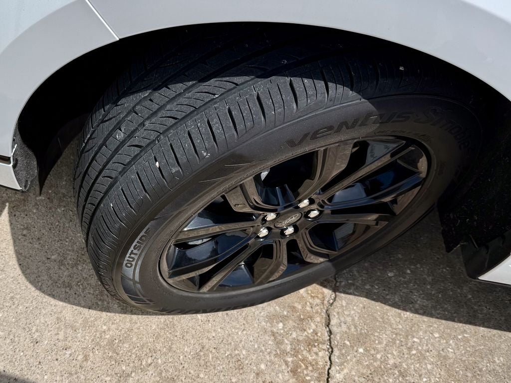 2024 Ford Edge SE