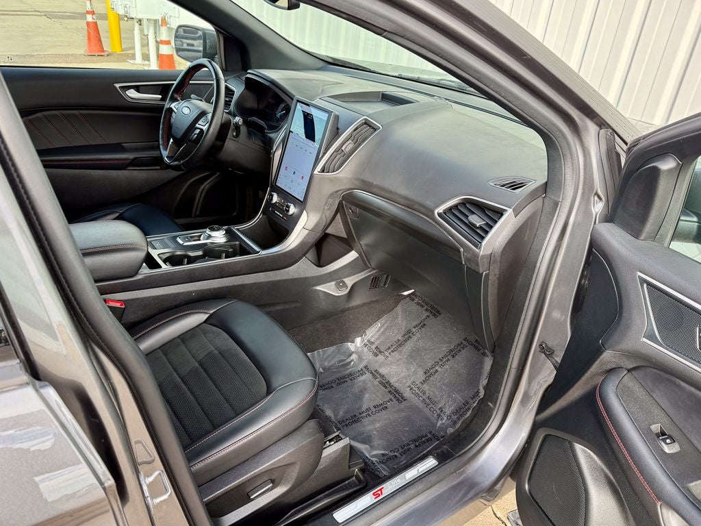 2024 Ford Edge ST Line
