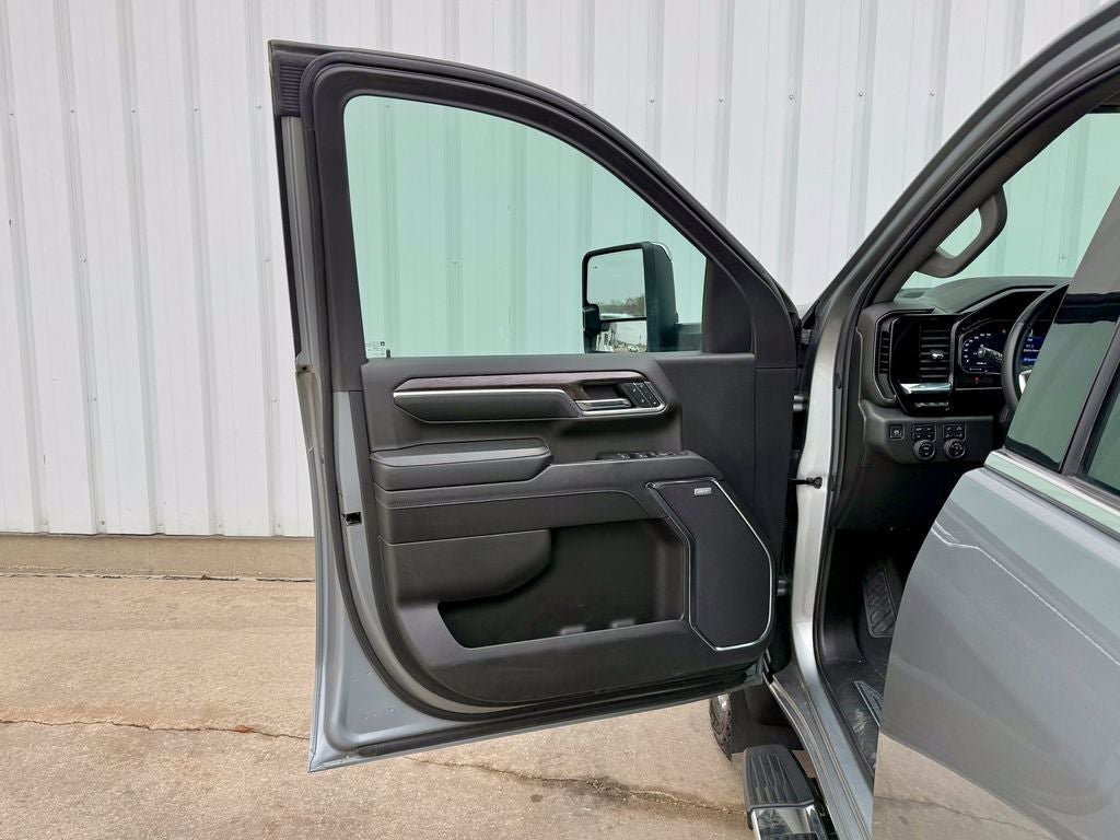 2024 Chevrolet Silverado 2500HD LTZ