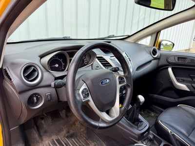 2011 Ford Fiesta SES