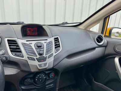 2011 Ford Fiesta SES