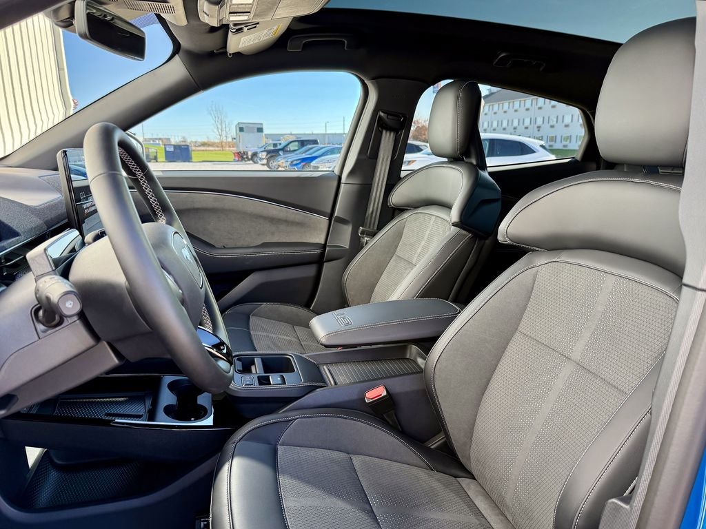 2025 Ford Mustang Mach-E GT