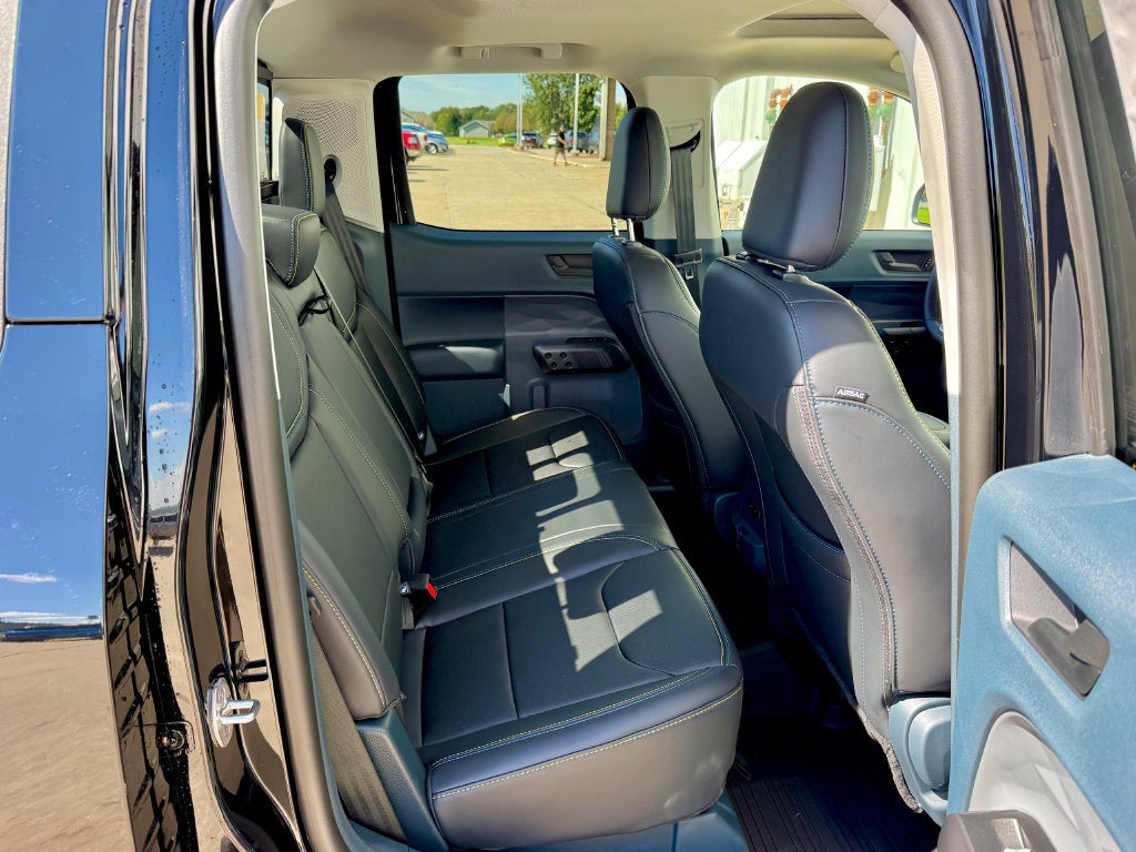 2026 Ford Maverick Lobo Standard