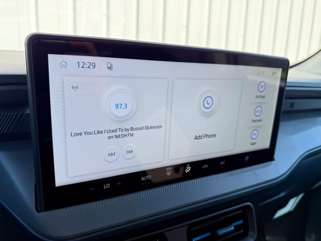 2026 Ford Maverick Lobo Standard