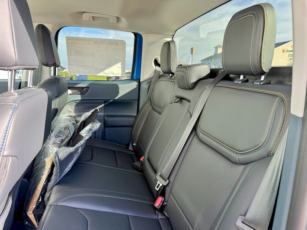 2025 Ford Maverick Lobo Standard