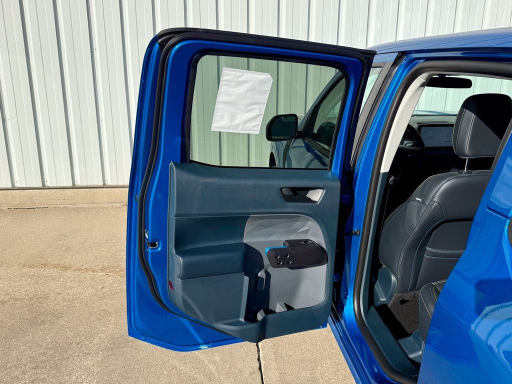 2025 Ford Maverick Lobo Standard