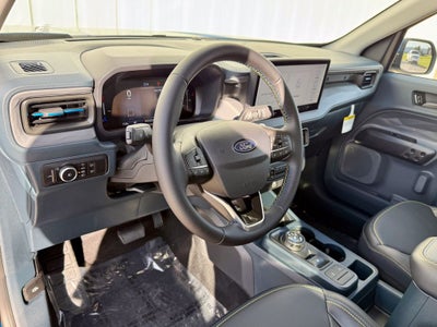 2025 Ford Maverick Lobo Standard