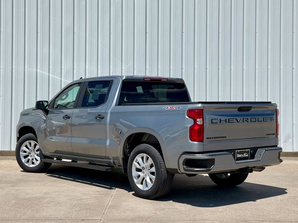 2023 Chevrolet Silverado 1500 Custom