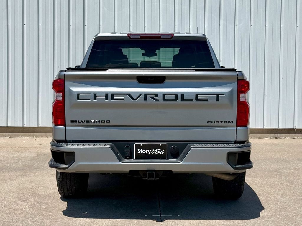 2023 Chevrolet Silverado 1500 Custom