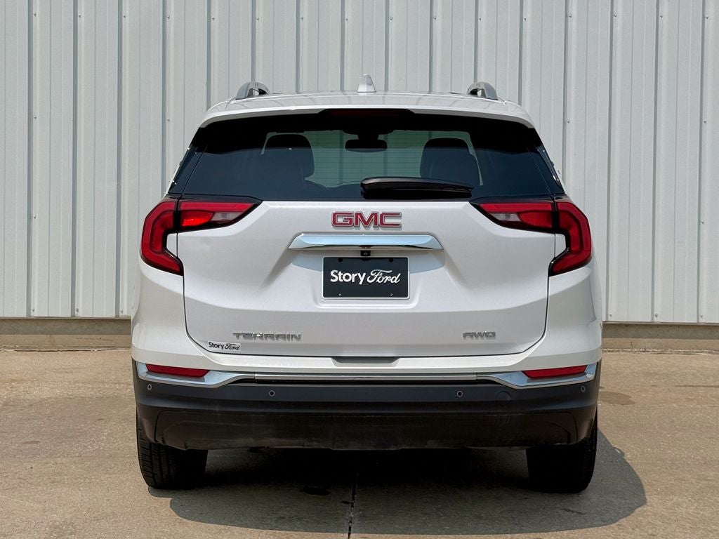 2021 GMC Terrain SLT