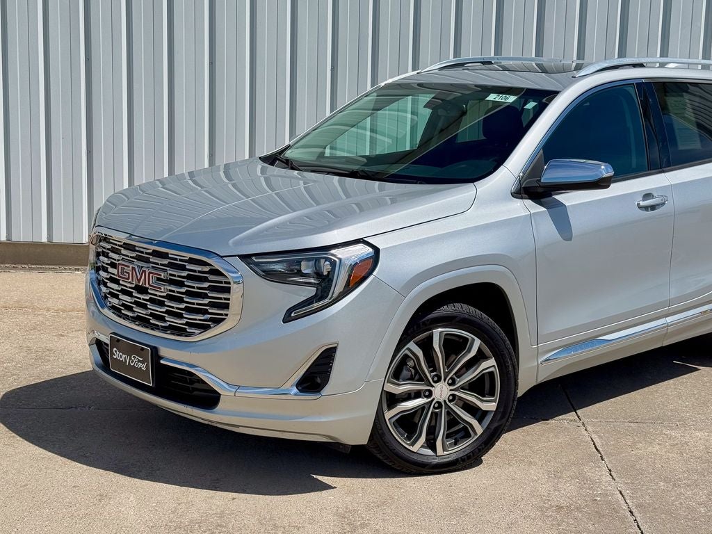 Used 2019 GMC Terrain Denali with VIN 3GKALXEX5KL366234 for sale in Story City, IA