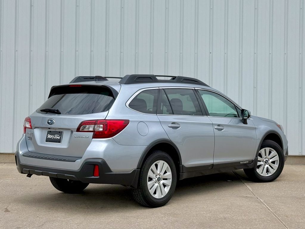 2018 Subaru Outback 2.5i Premium