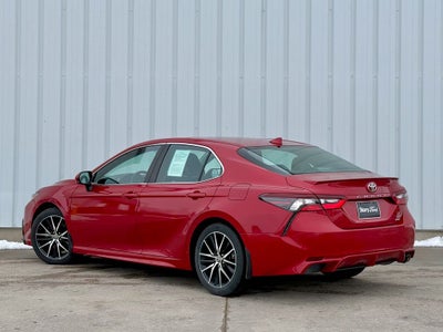 2021 Toyota Camry SE