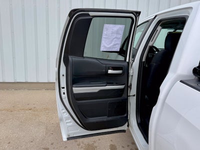 2014 Toyota Tundra SR5
