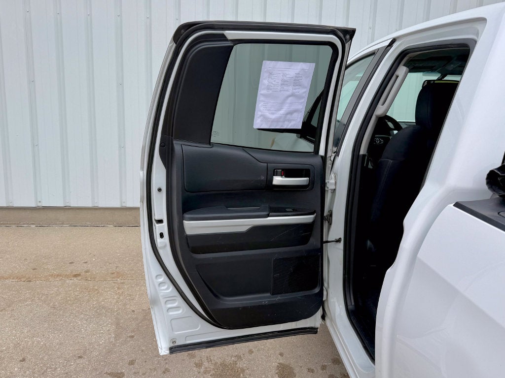 2014 Toyota Tundra SR5