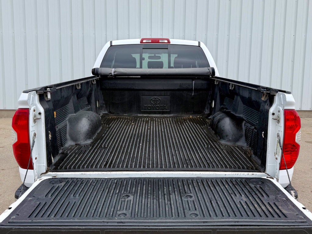 2014 Toyota Tundra SR5