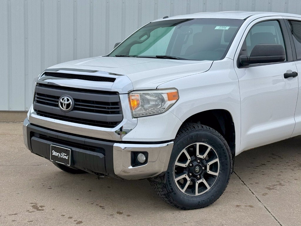 2014 Toyota Tundra SR5
