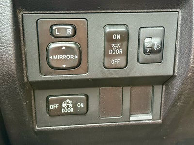 2014 Toyota Tundra SR5