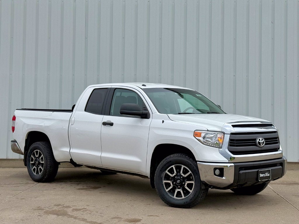 2014 Toyota Tundra SR5
