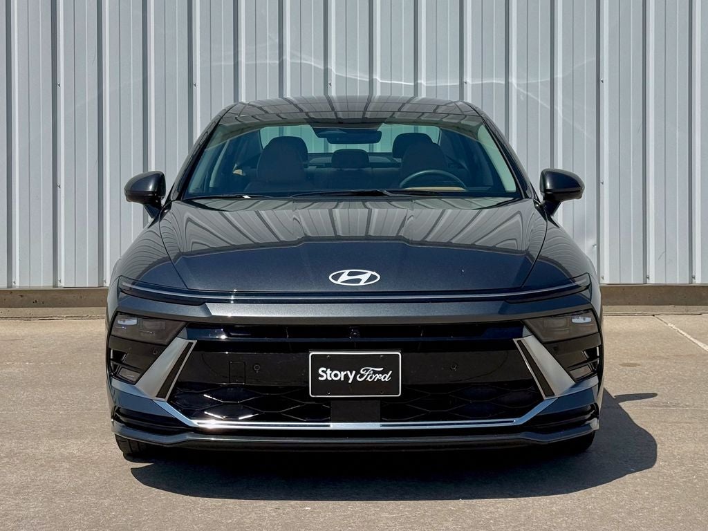 2024 Hyundai Sonata Hybrid Limited