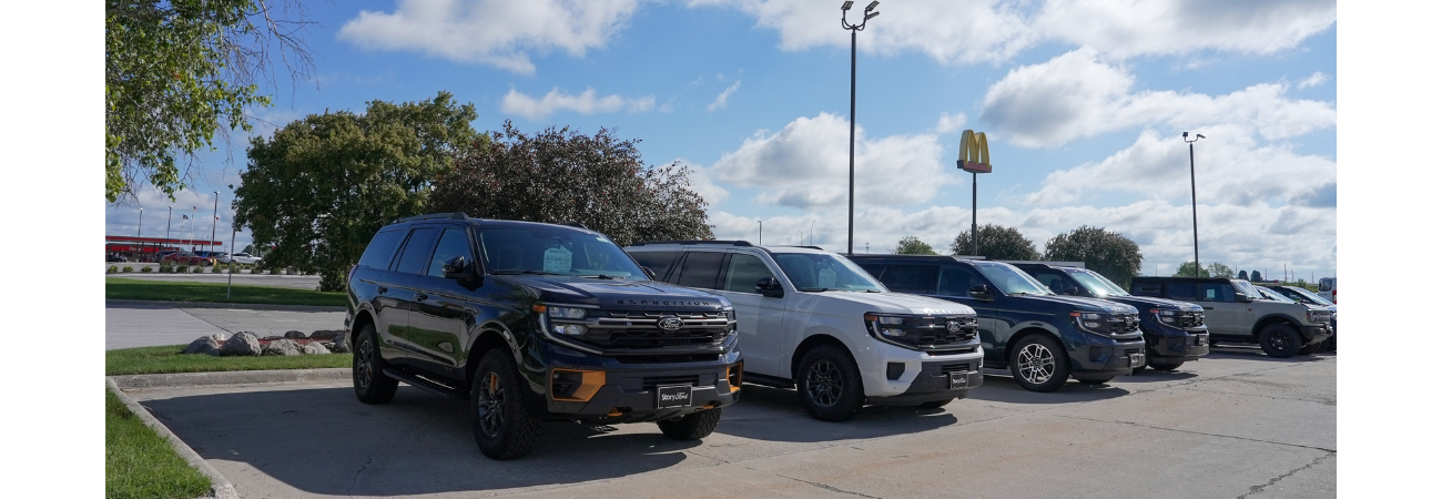 Story Ford Expedition Lineup